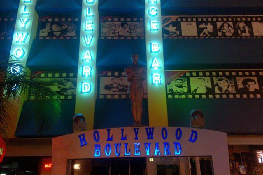 Hollywood Boulevard Bar