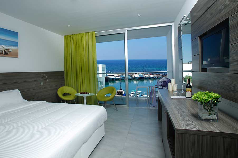 Limanaki Beach Hotel Design n Style