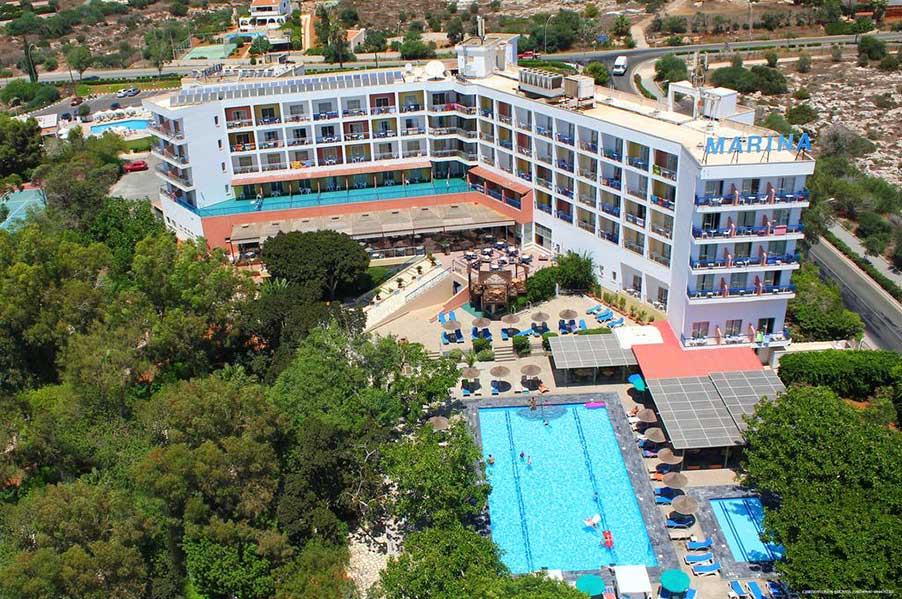 Marina Hotel