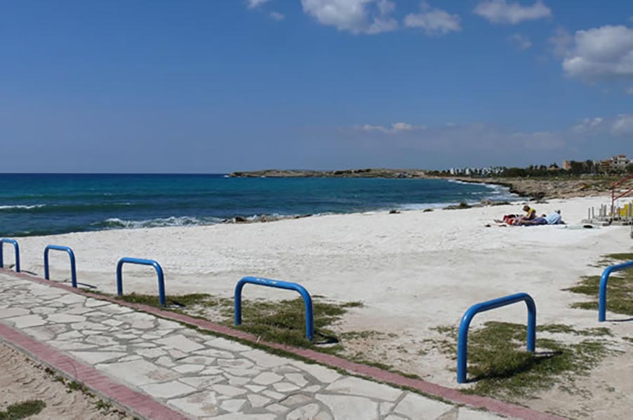 Katsarka Beach