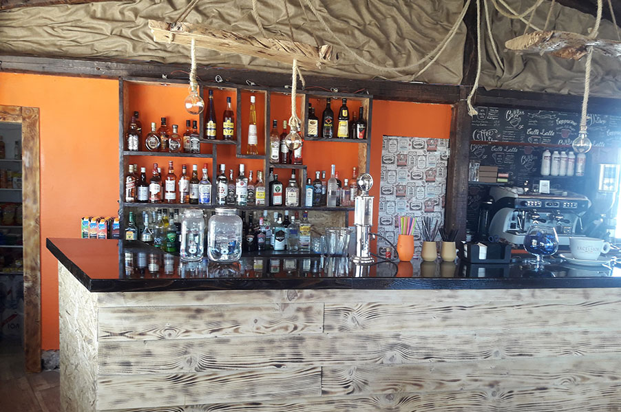 The Captain Cocktail Bar