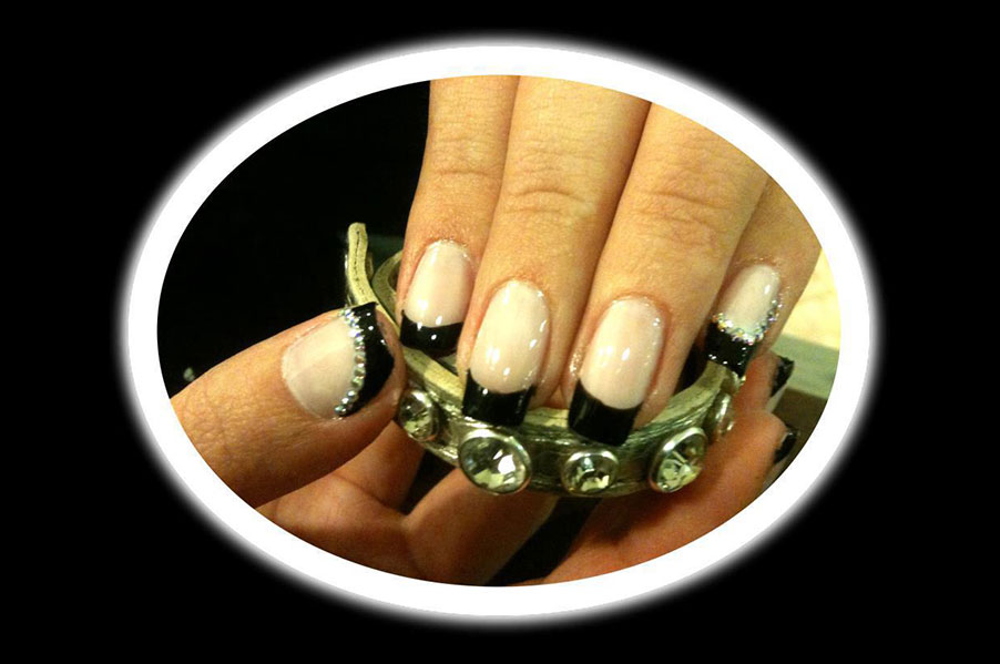 5% OFF on Nail Treatments at ANANEOSIS