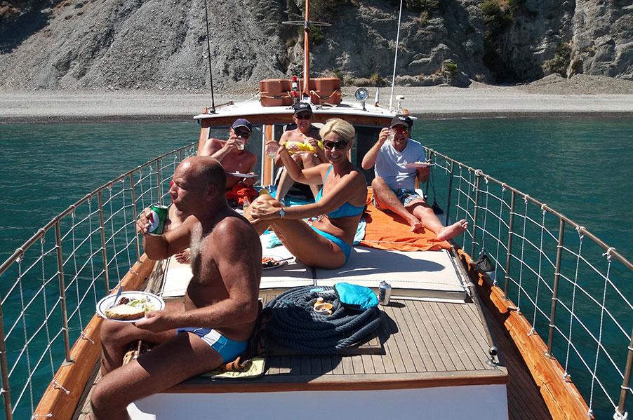 10% OFF @ "Odyssey" Private Boat Tours