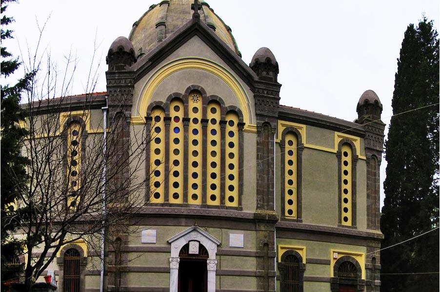 Church of Archangels (Taxiarches) at Kayiani