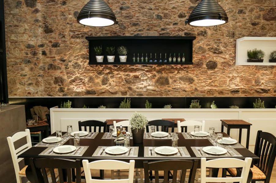 Entos Poleos Traditional Meze House