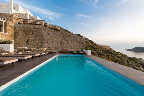 Cova Mykonos Suites