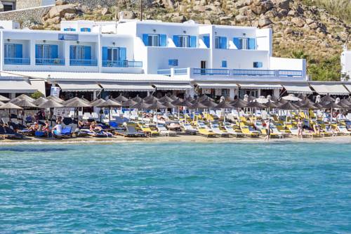 Mykonos Kosmoplaz Beach Resort Hotel