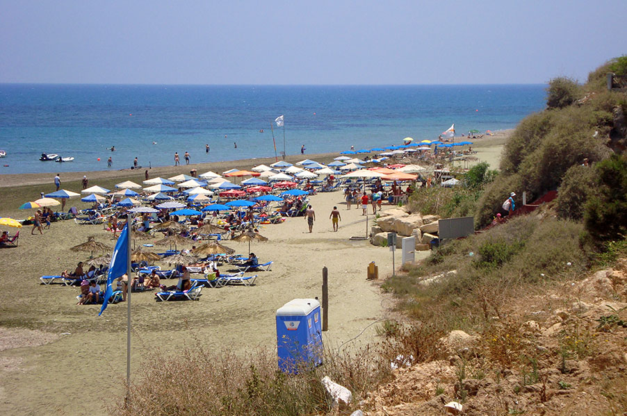 Faros Beach