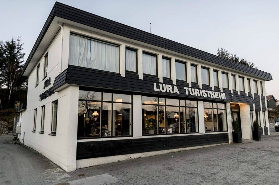 Lura Turistheim Sola