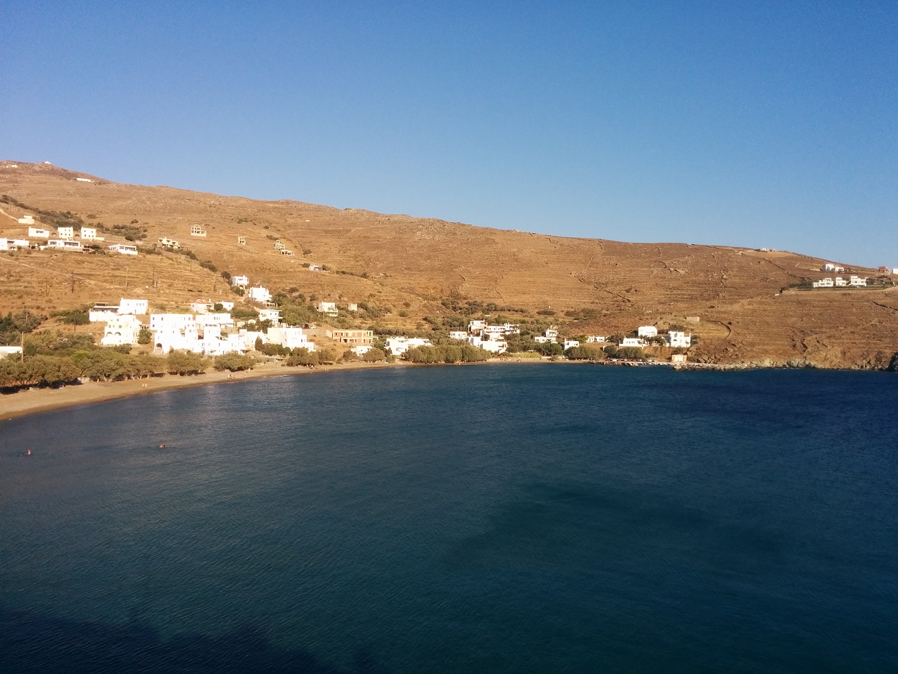 Agios Romanos beach