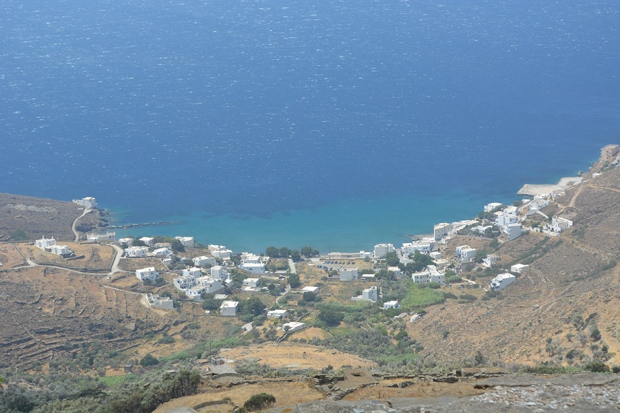 Ysternia beach